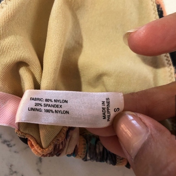 Victoria’s Secret swimsuit top strap tie multi color boho size:S - Picture 10 of 12